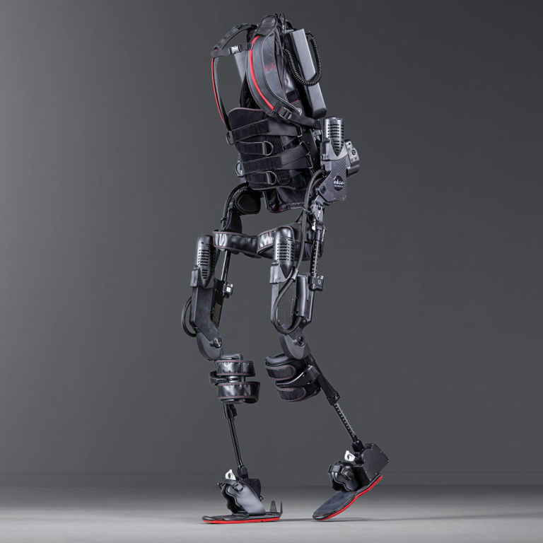 Technological Breakthroughs from 2016: Can Virtual Reality Help Paraplegics Regain Mobility?